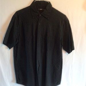 Men’s black large button short sleeve shirt